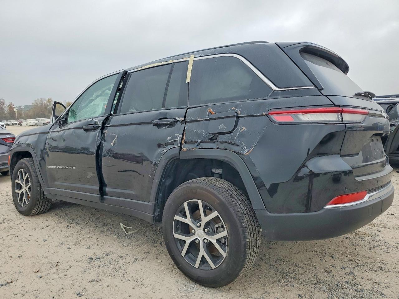2024 JEEP GRAND CHEROKEE LIMITED photo 2