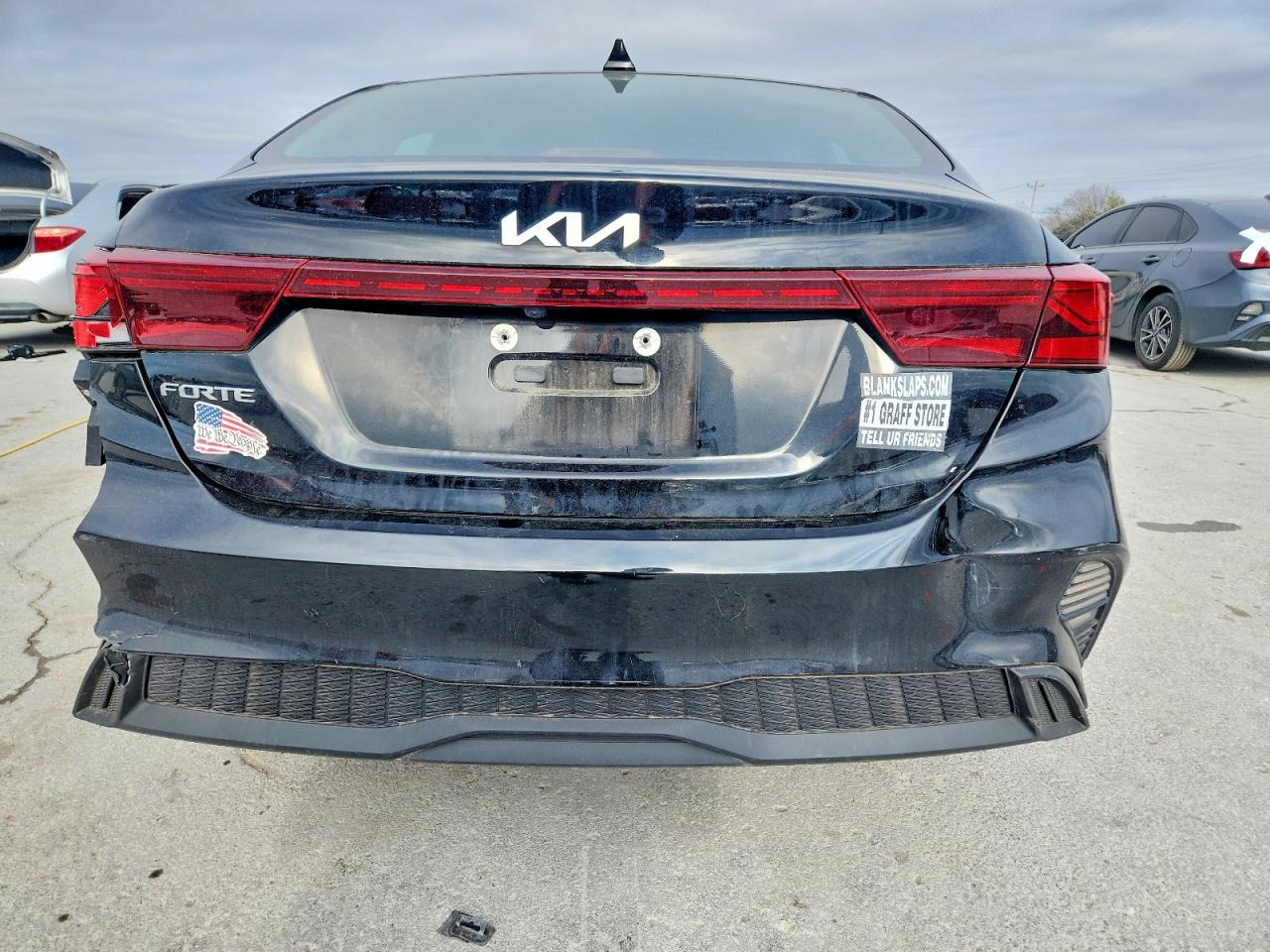 2023 KIA FORTE LX photo 11