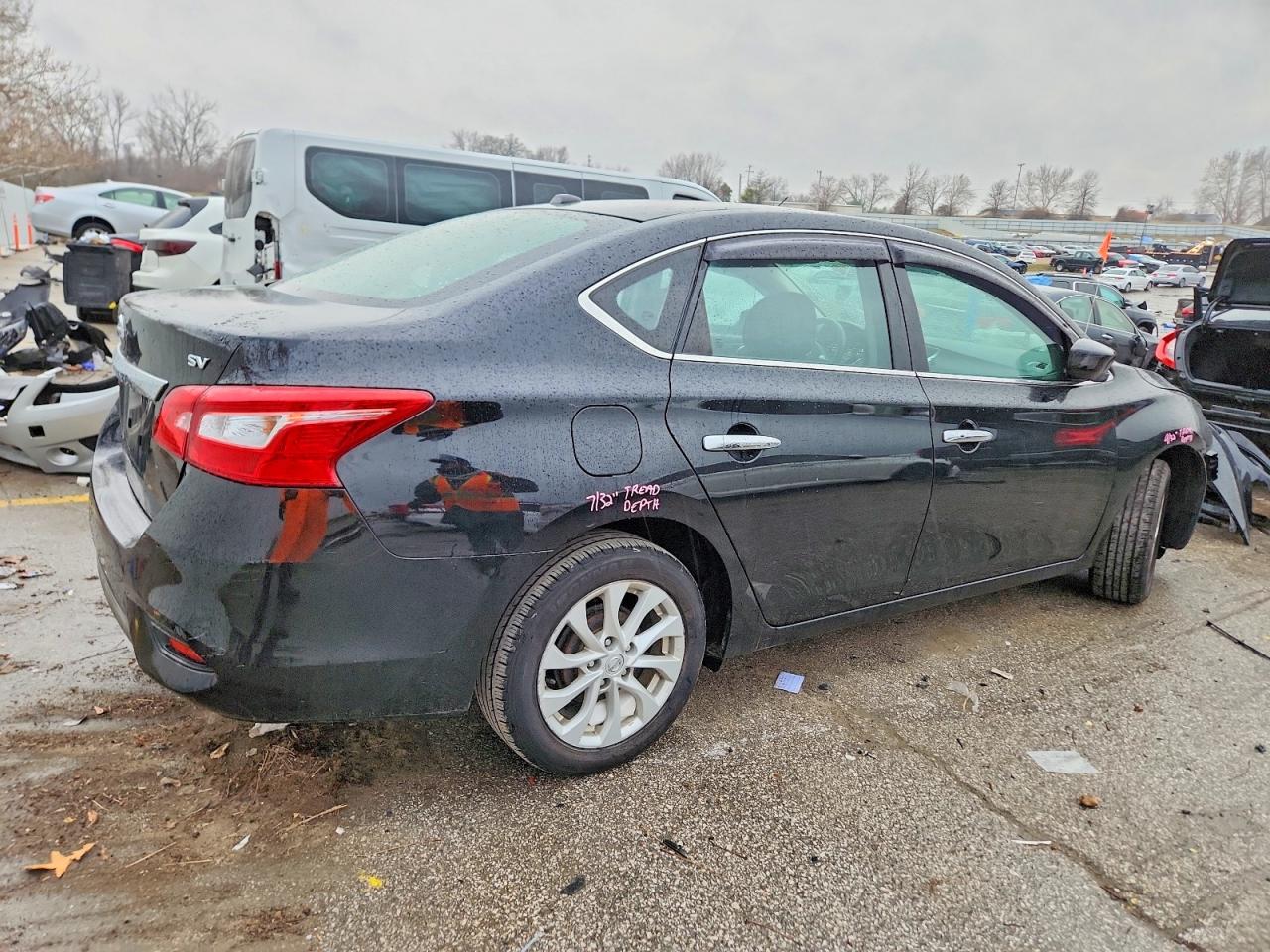 2019 NISSAN SENTRA S photo 3