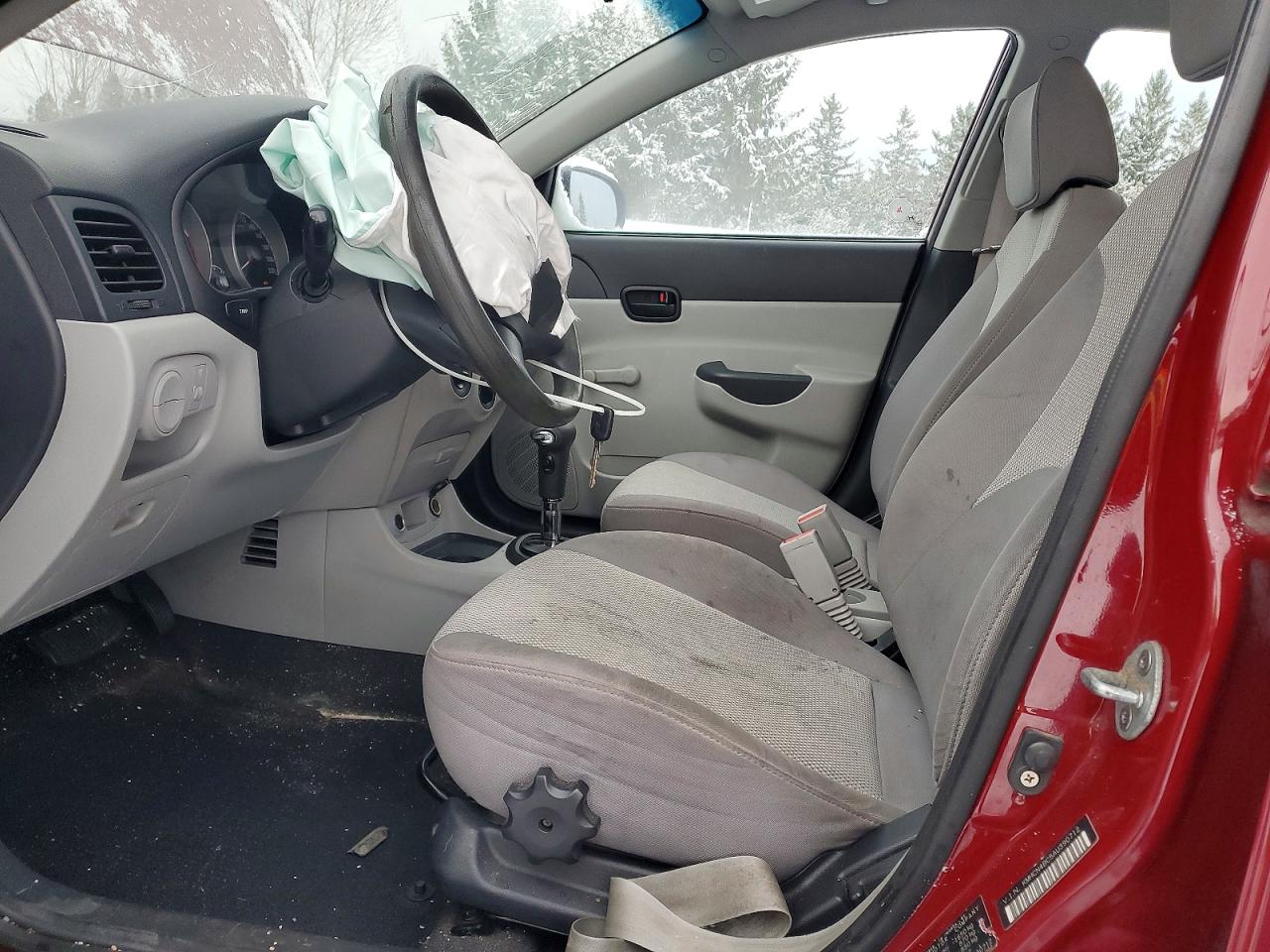 2010 HYUNDAI ACCENT GLS photo 7