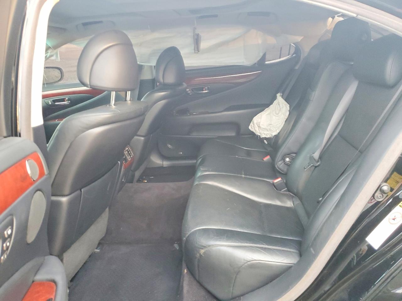 2008 LEXUS LS 600HL photo 10