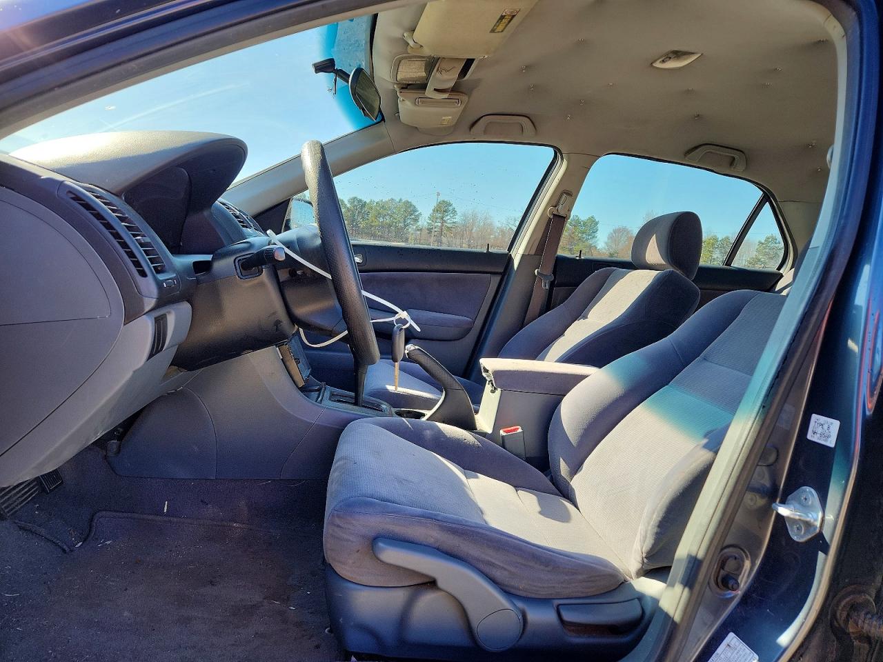 2003 HONDA ACCORD LX photo 7