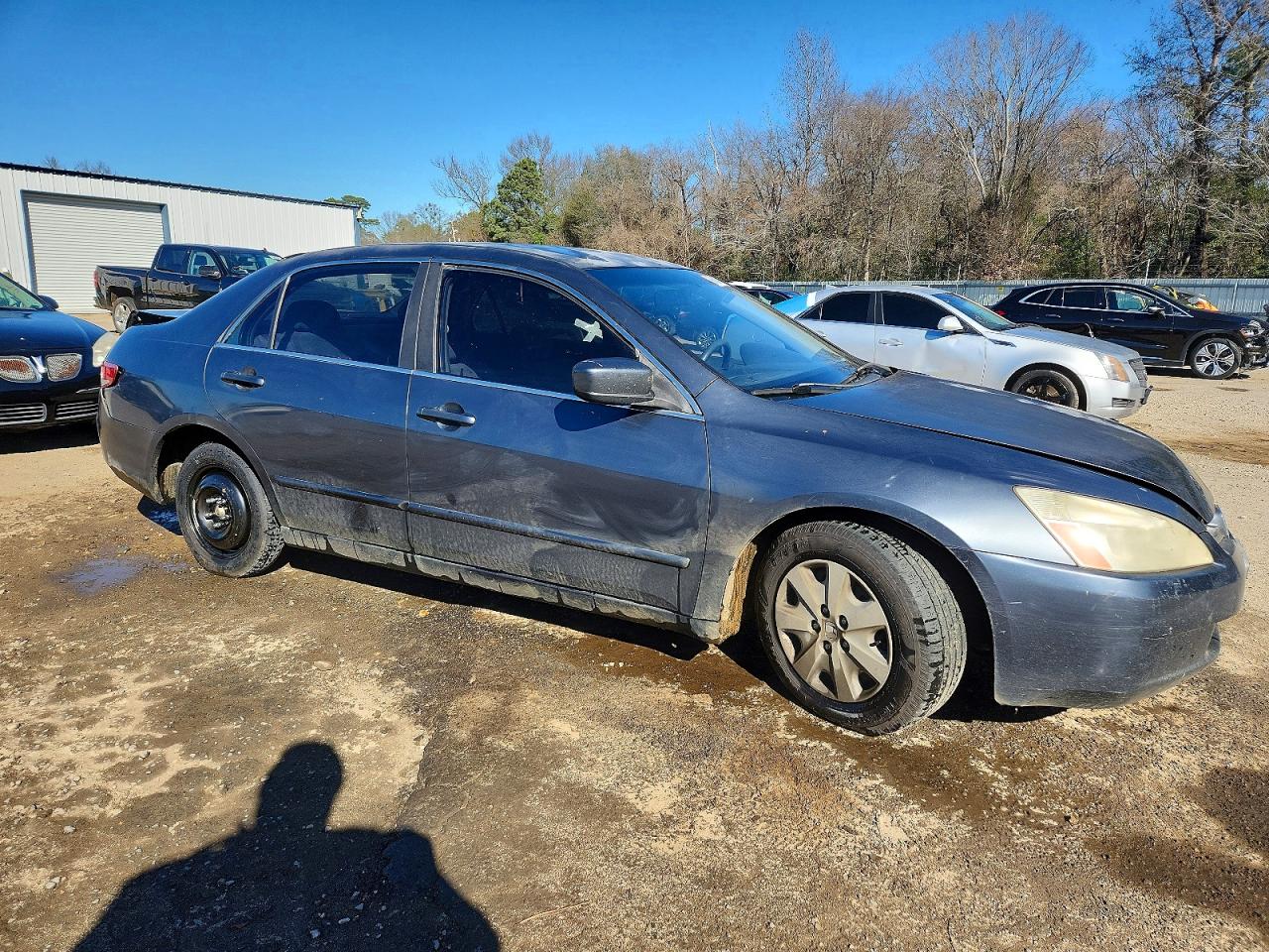 2003 HONDA ACCORD LX photo 4