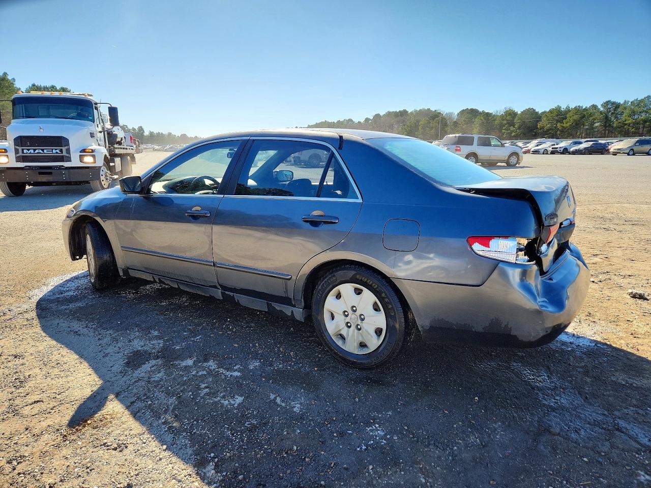 2003 HONDA ACCORD LX photo 2