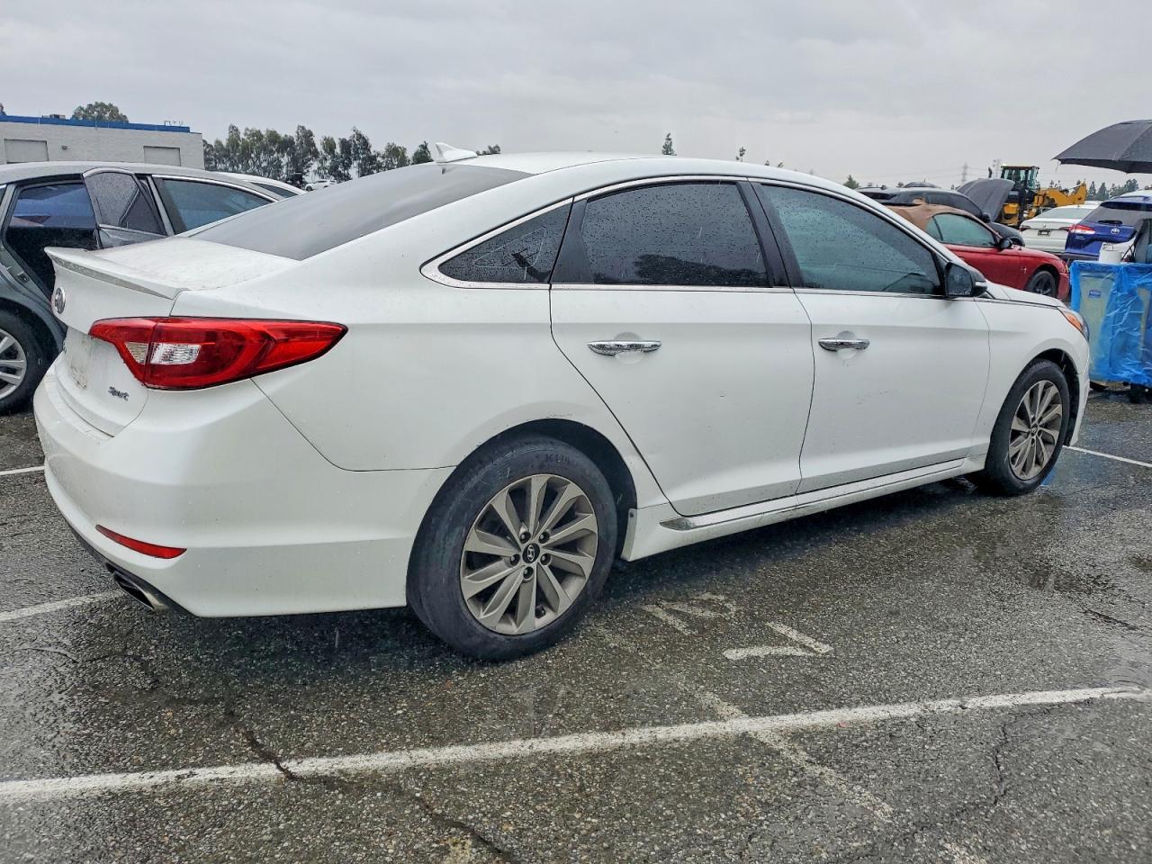 2015 HYUNDAI SONATA SPORT photo 3