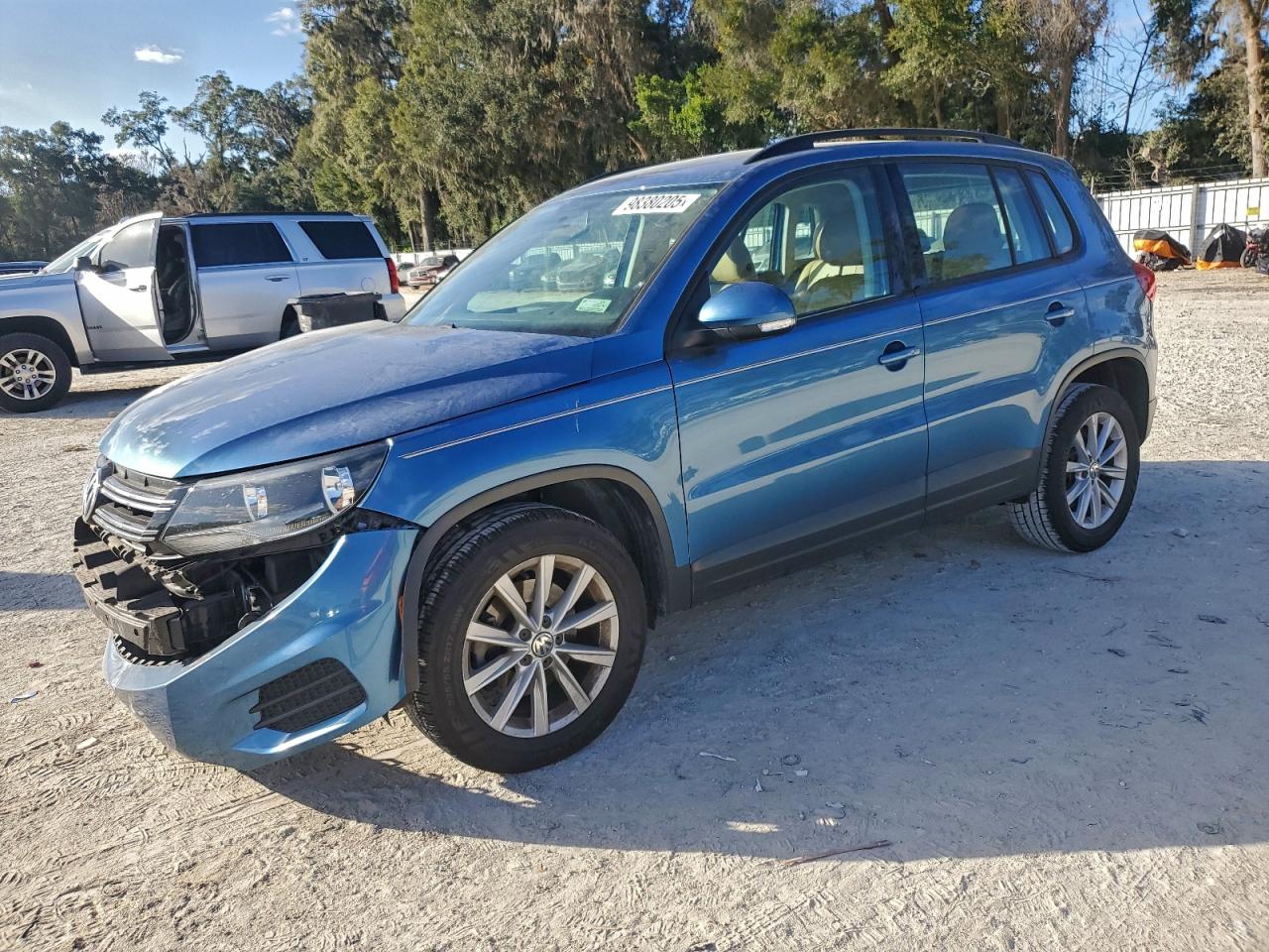 2017 VOLKSWAGEN TIGUAN