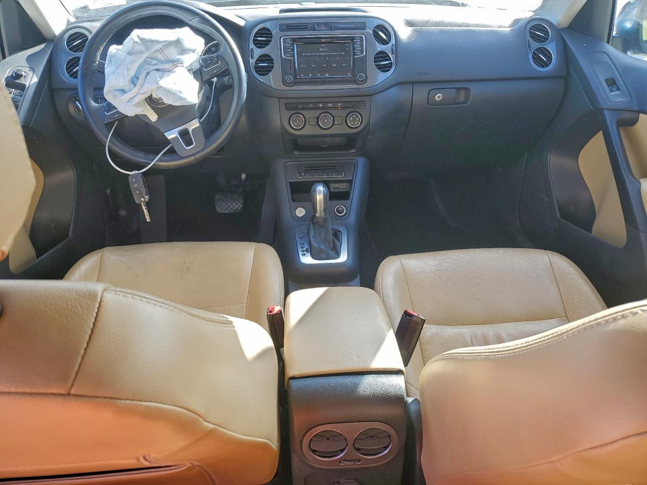 2017 VOLKSWAGEN TIGUAN S photo 8