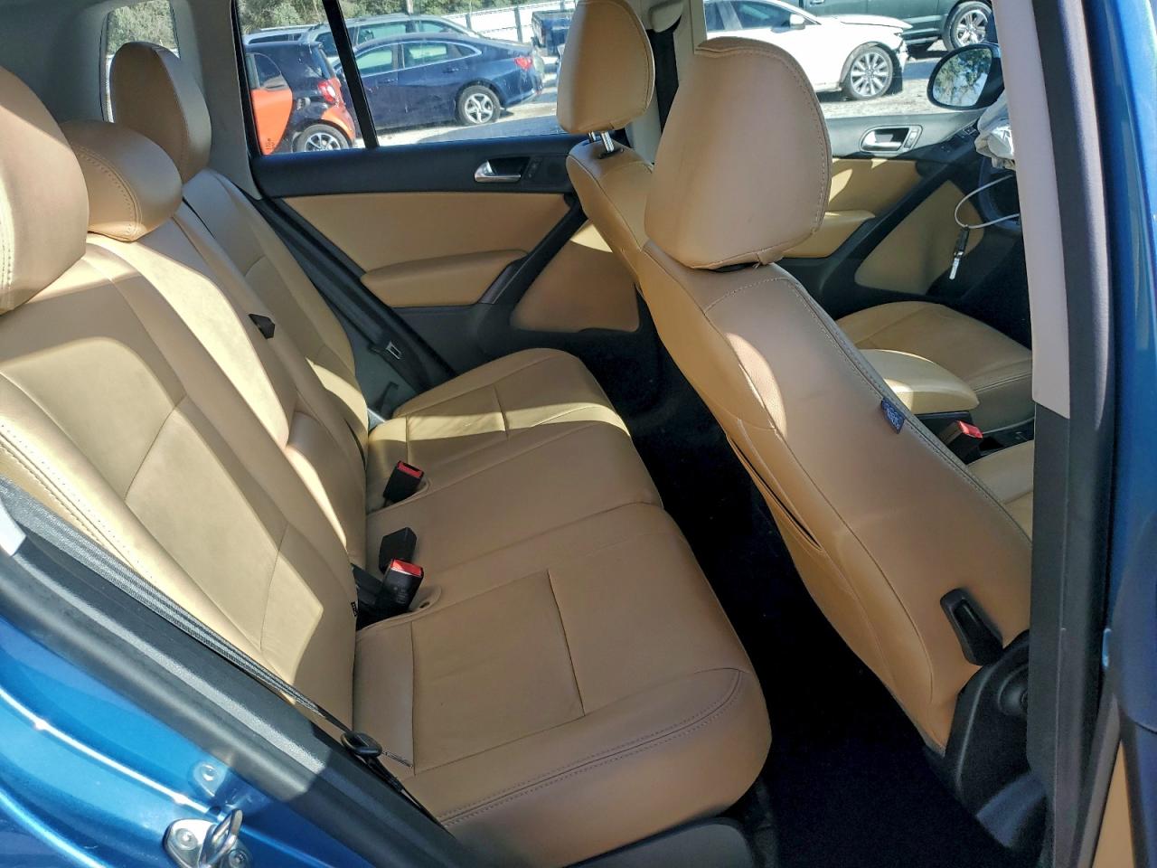 2017 VOLKSWAGEN TIGUAN S photo 11