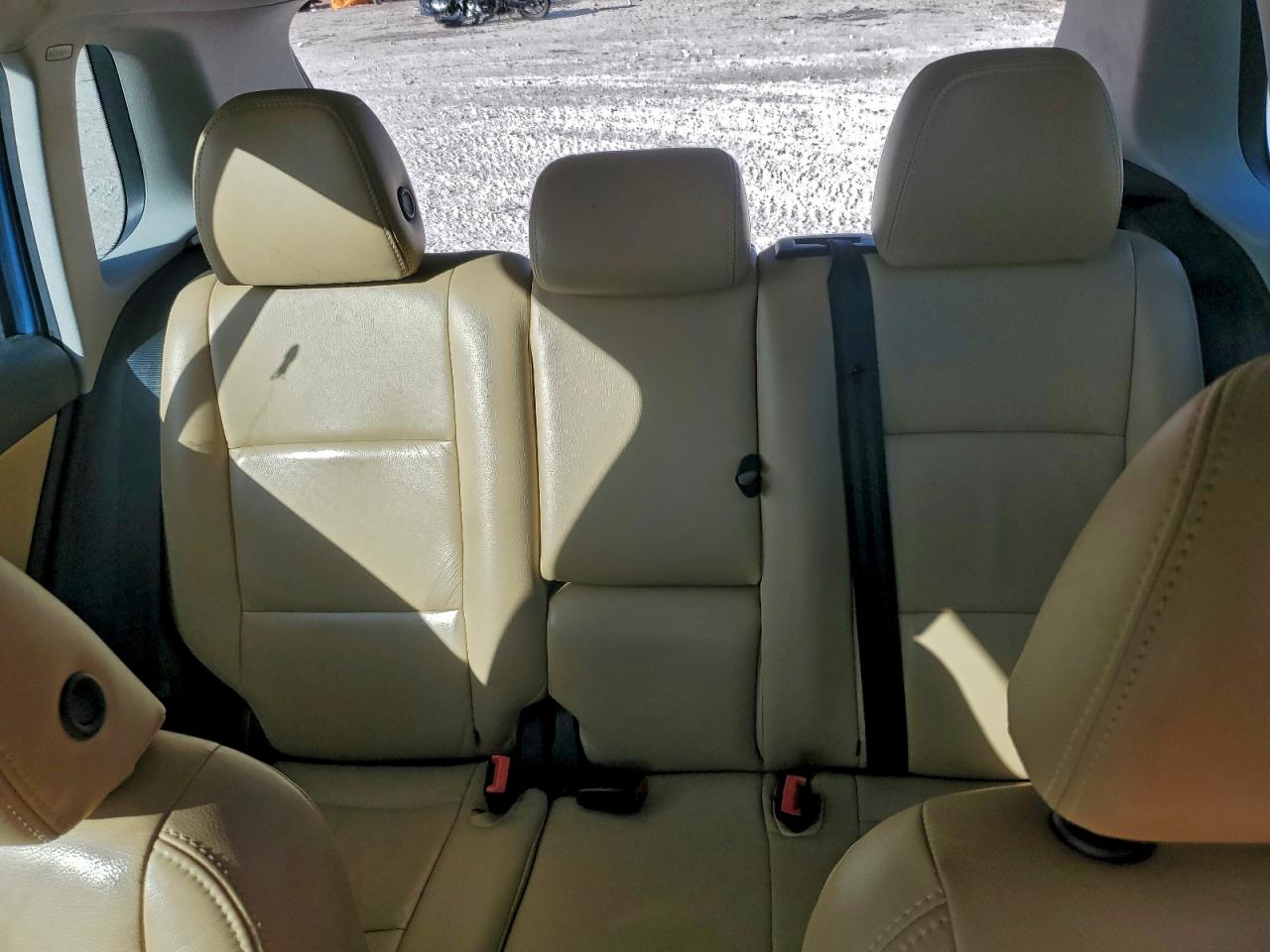 2017 VOLKSWAGEN TIGUAN S photo 10