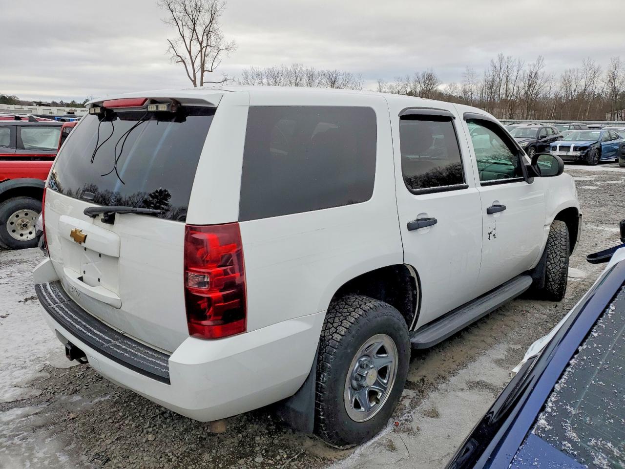 2013 CHEVROLET TAHOE SPECIAL photo 3