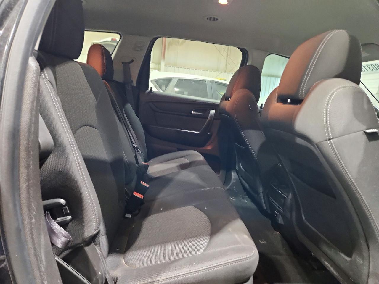 2014 CHEVROLET TRAVERSE LT photo 10