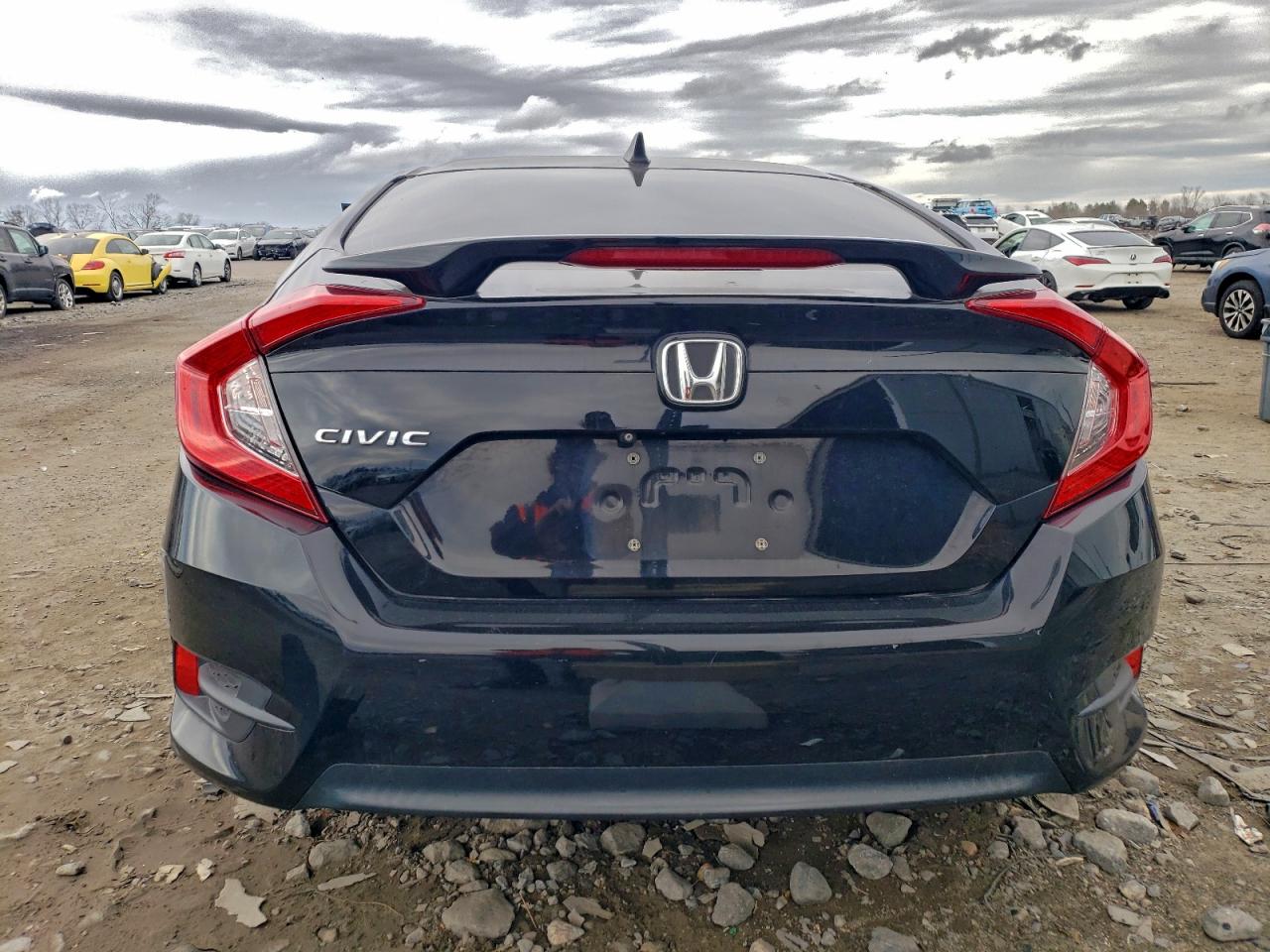 2017 HONDA CIVIC EX photo 6