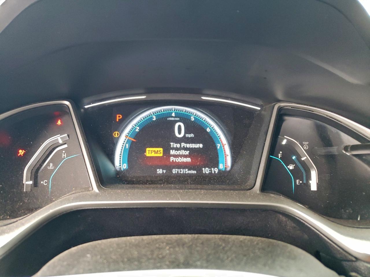 2017 HONDA CIVIC EX photo 9