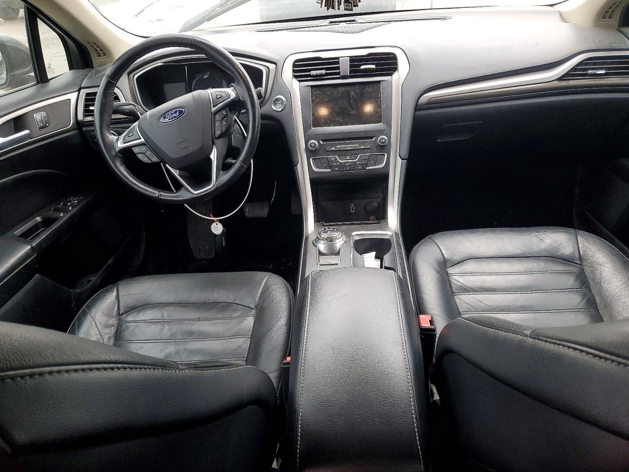 2017 FORD FUSION SE photo 22