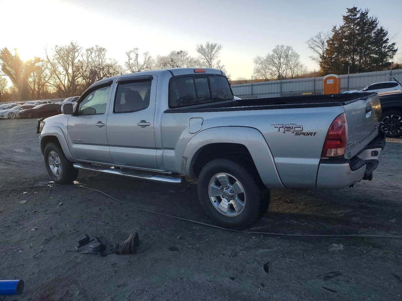 2005 TOYOTA TACOMA DOUBLE CAB PRERUNNER LONG BED photo 2