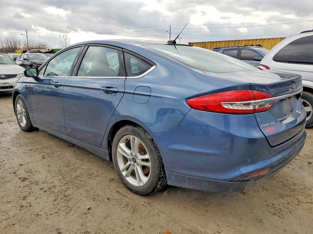 2018 FORD FUSION SE photo 2