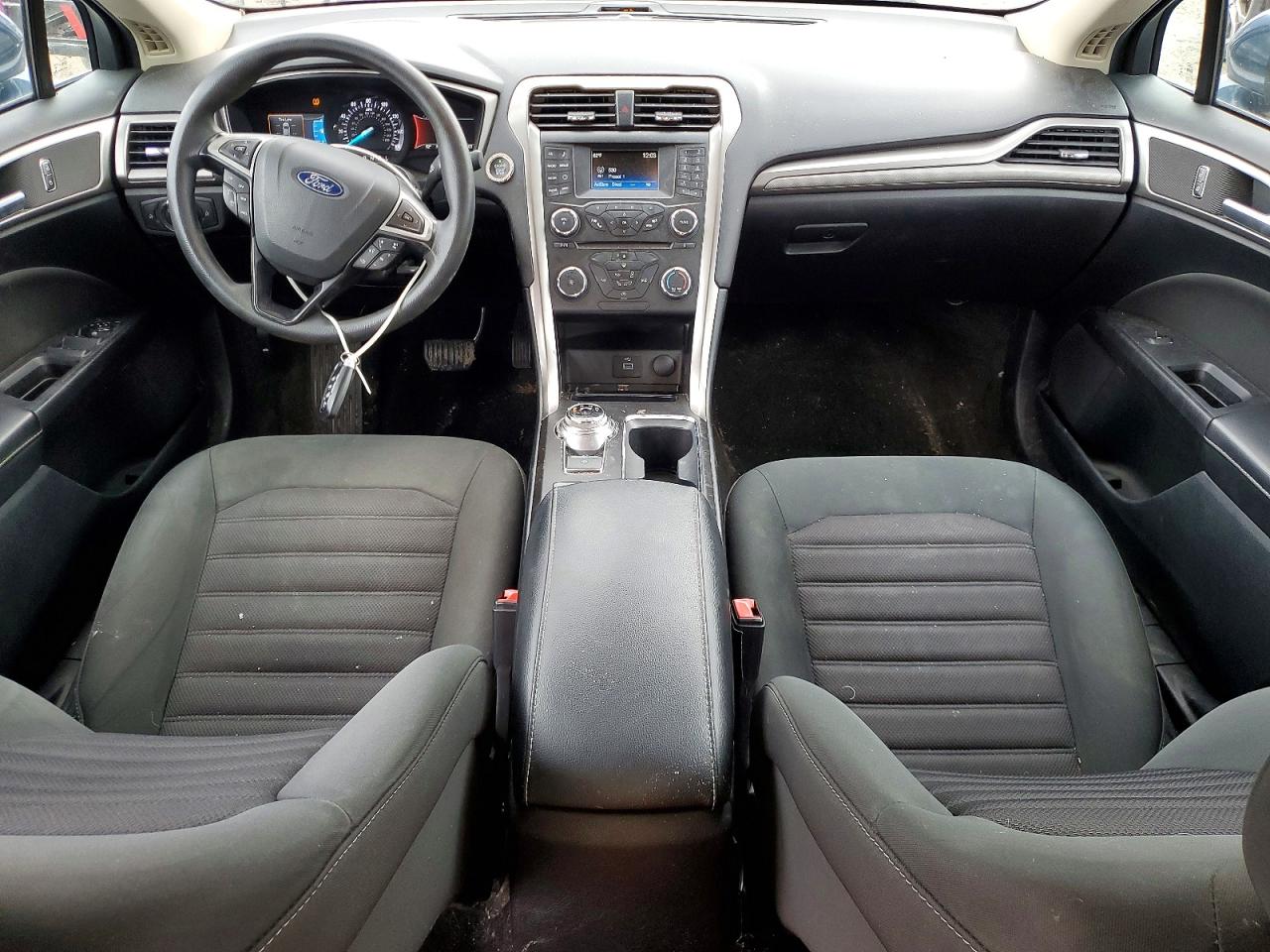 2018 FORD FUSION SE photo 8