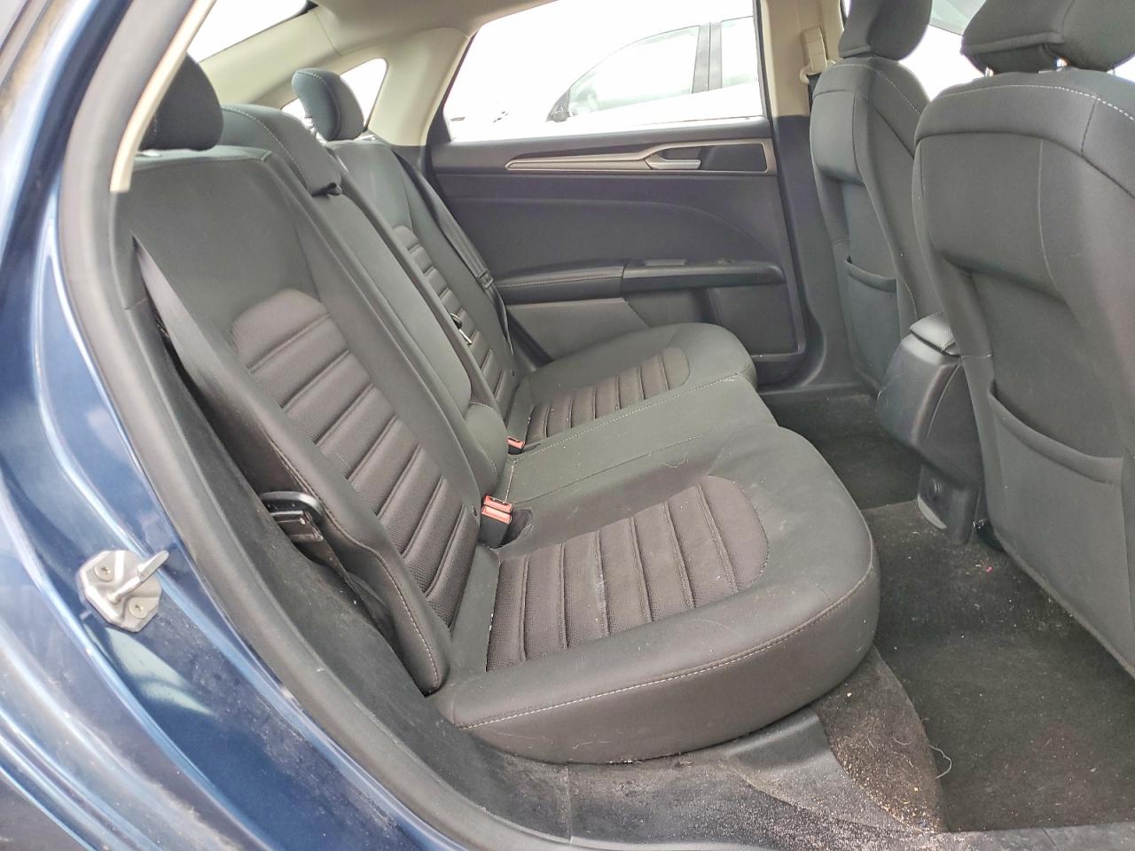 2018 FORD FUSION SE photo 10