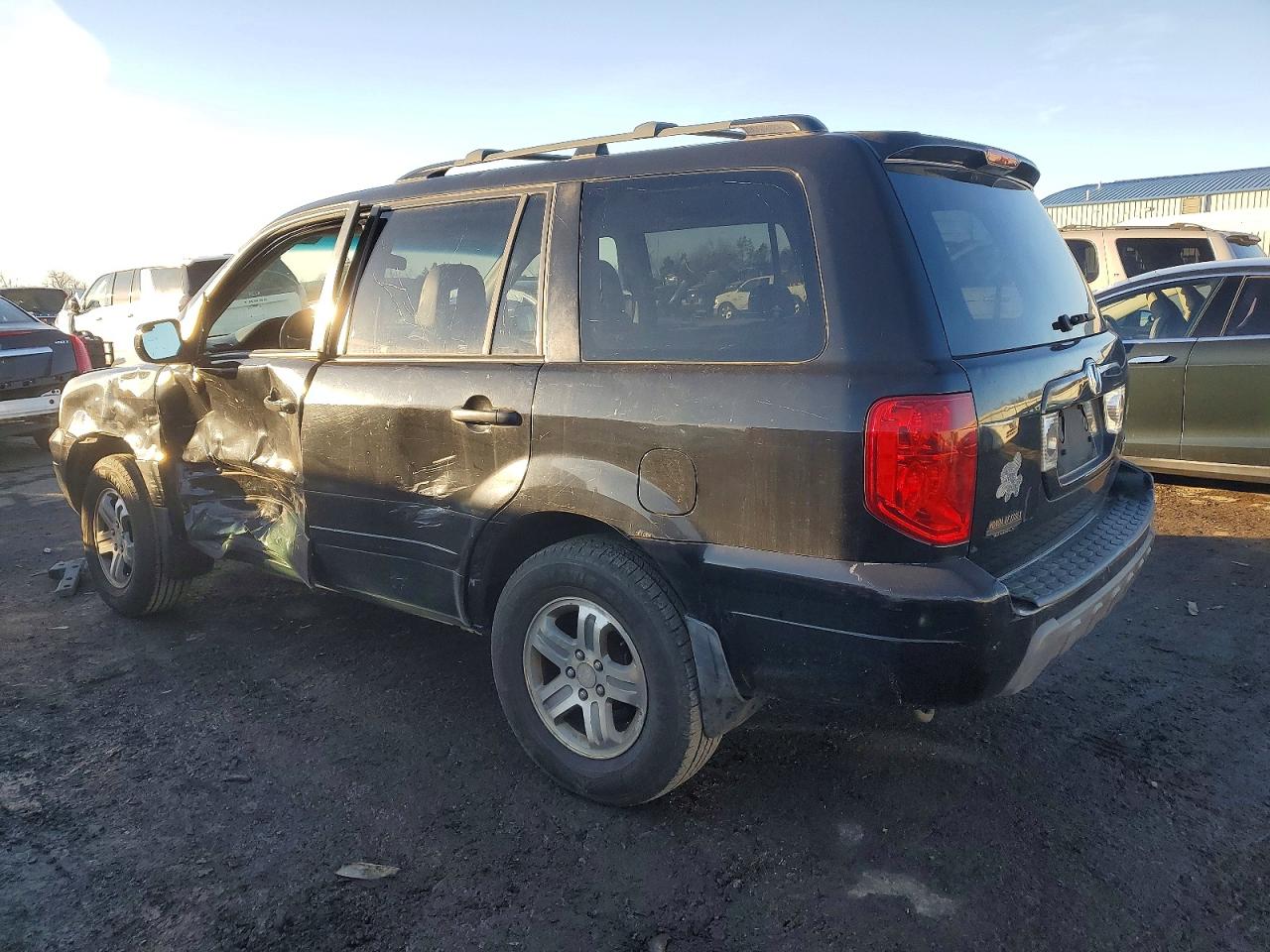 2003 HONDA PILOT EXL photo 2