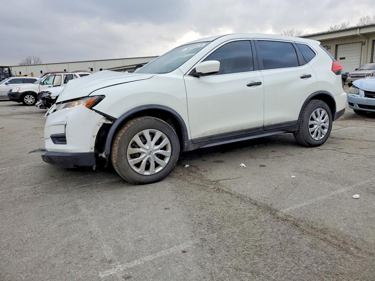 2017 NISSAN ROGUE
