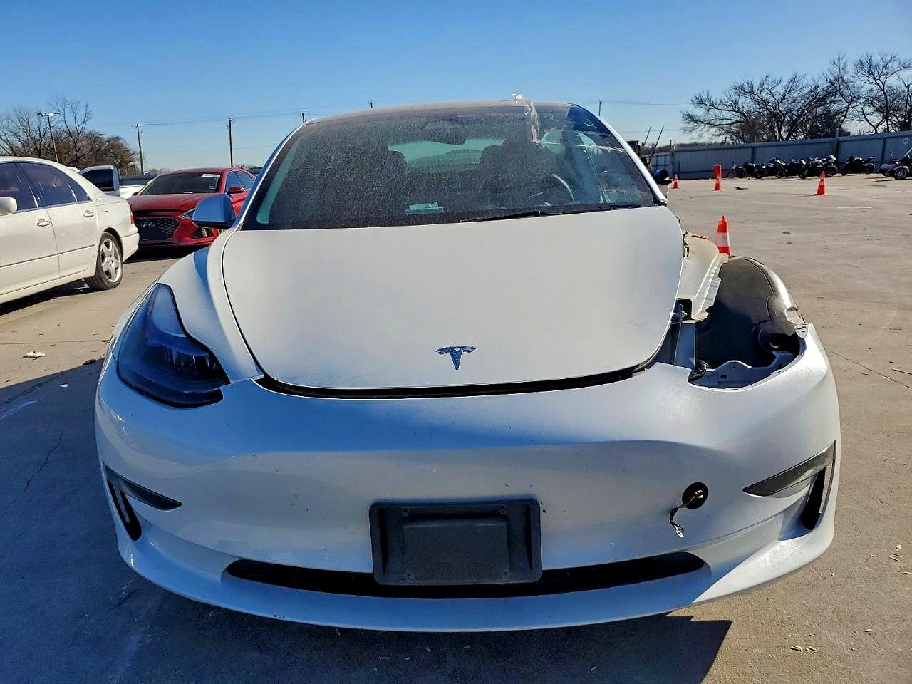 2023 TESLA MODEL 3 photo 9