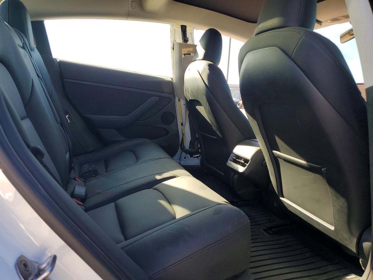 2023 TESLA MODEL 3 photo 19