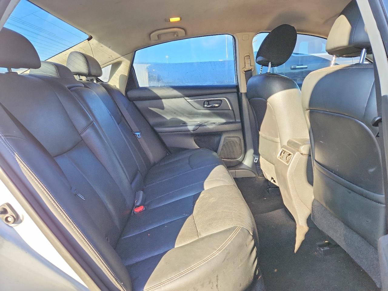 2016 NISSAN ALTIMA 2.5 photo 10