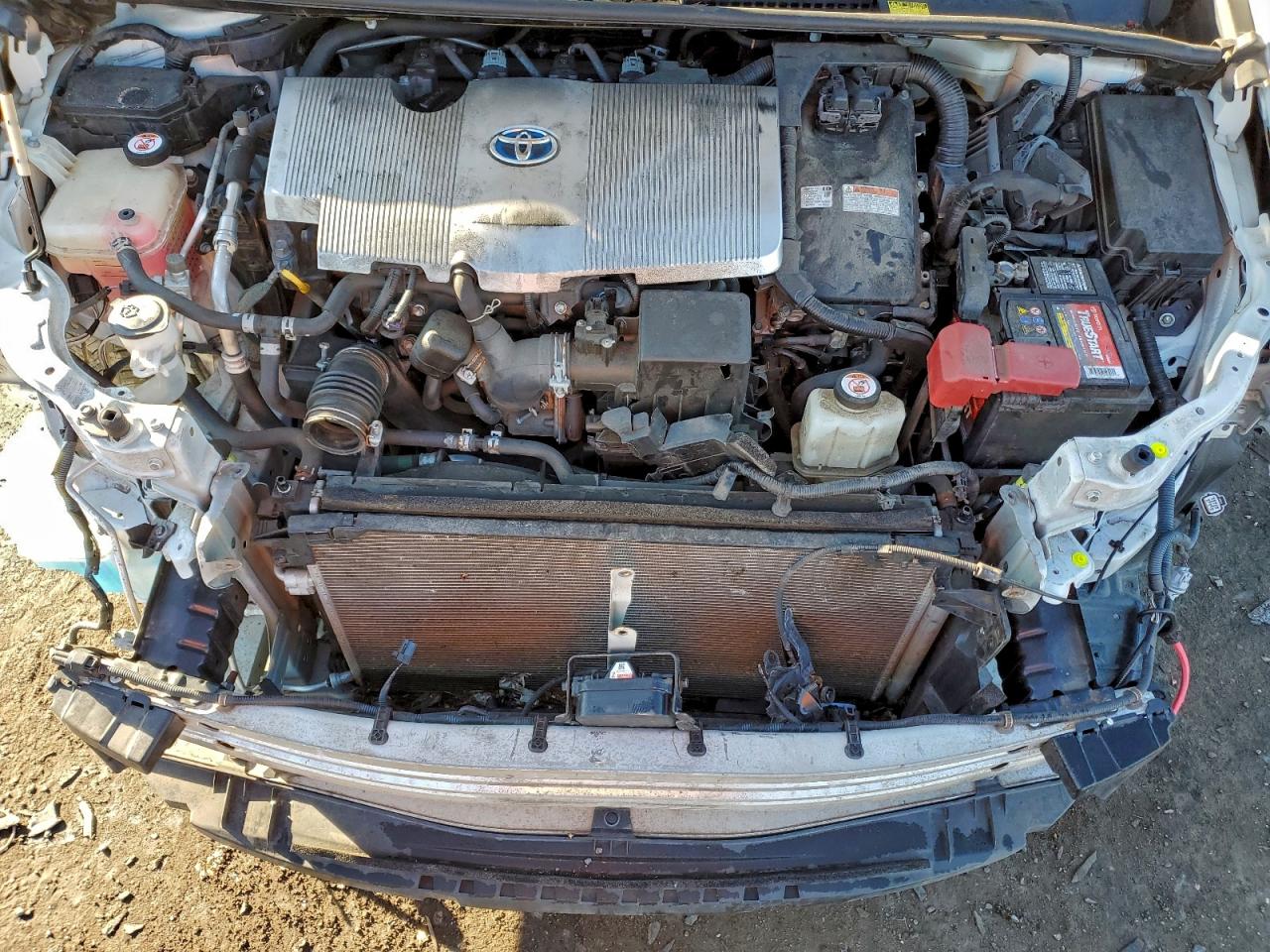 2017 TOYOTA PRIUS photo 11