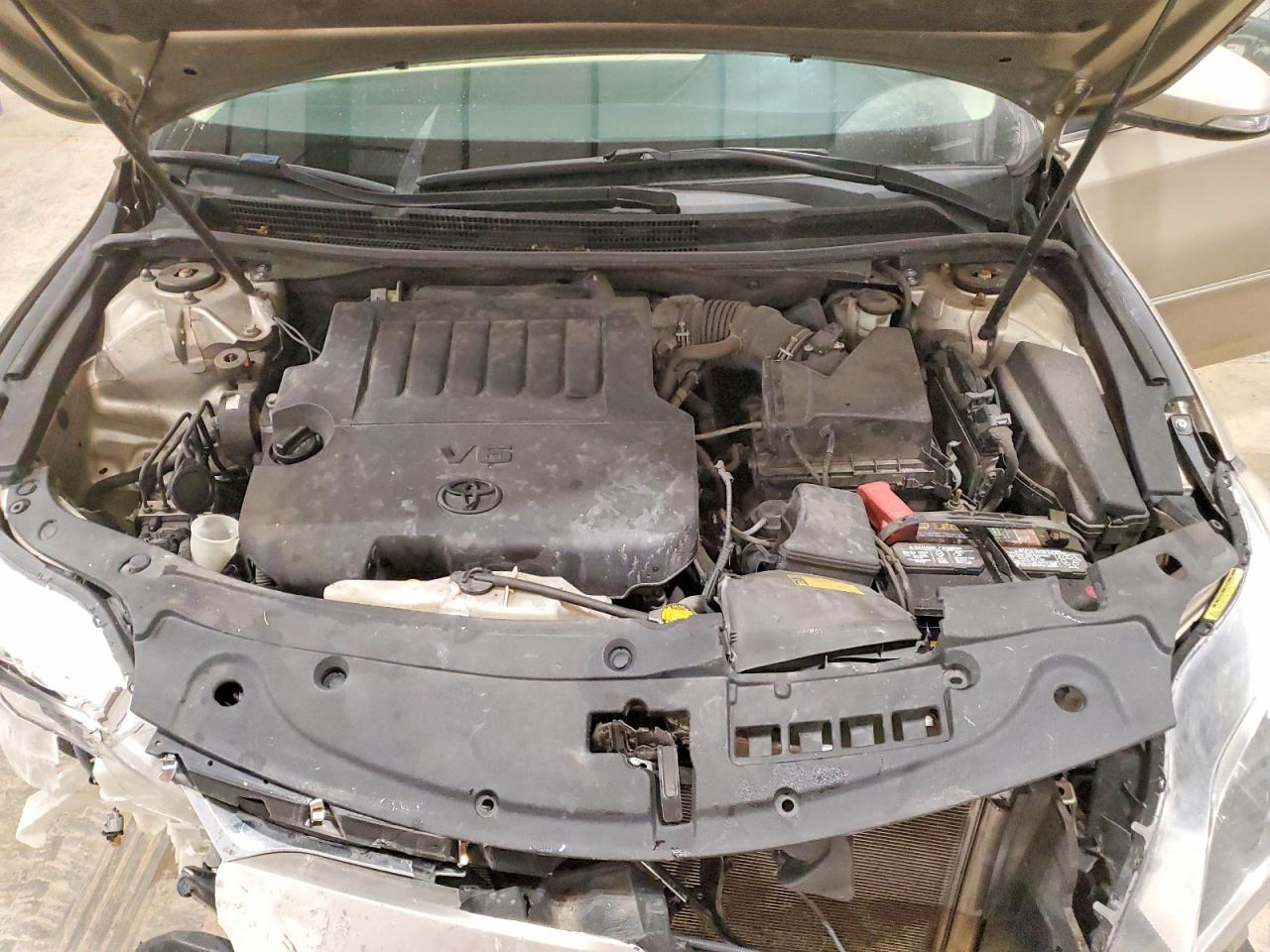 2013 TOYOTA AVALON BASE photo 11