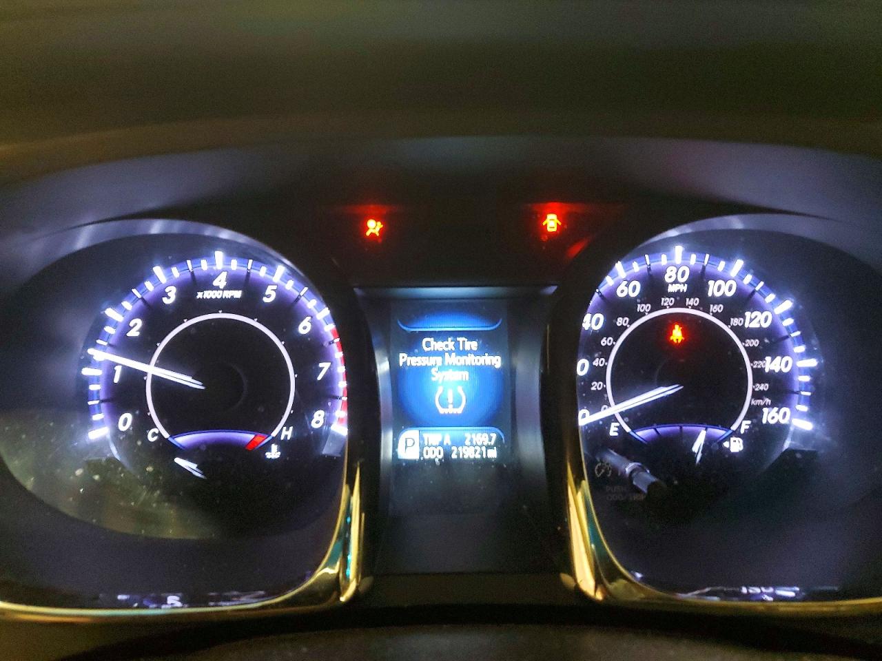 2013 TOYOTA AVALON BASE photo 9