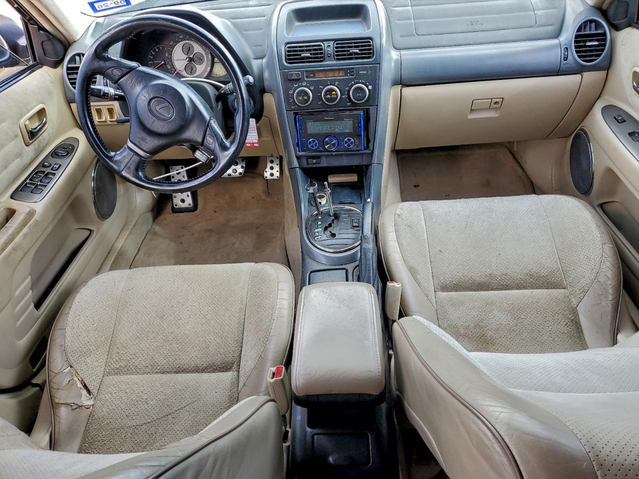 2003 LEXUS IS 300 SPORTCROSS photo 8