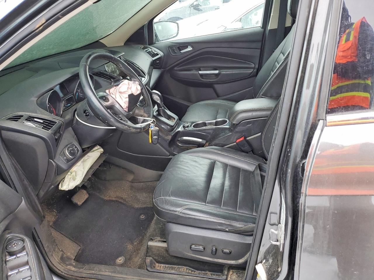 2015 FORD ESCAPE TITANIUM photo 13