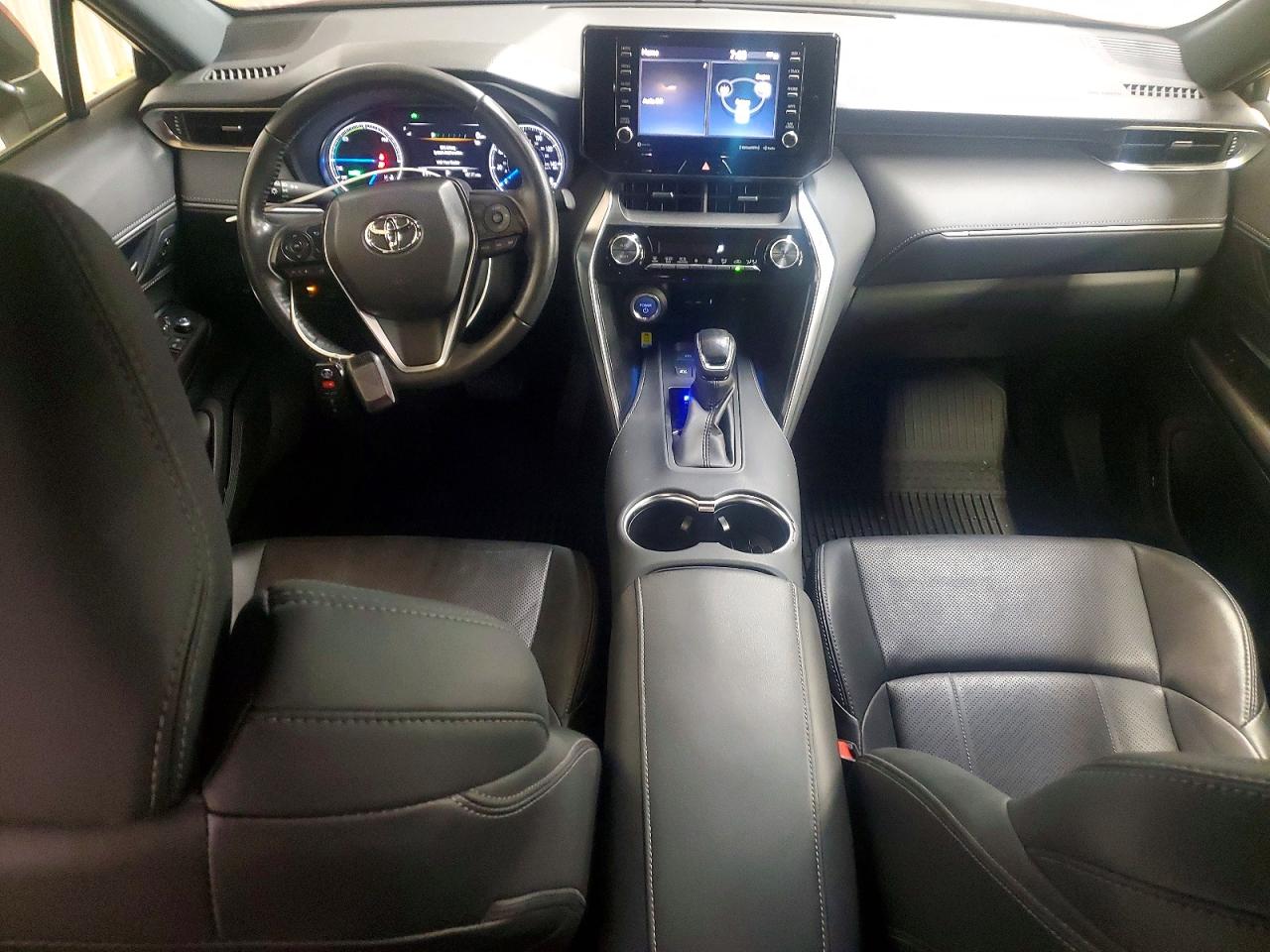 2021 TOYOTA VENZA LE photo 8