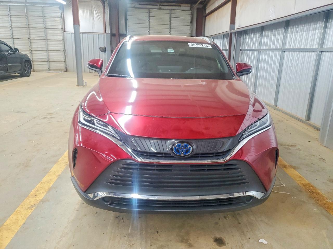 2021 TOYOTA VENZA LE photo 5