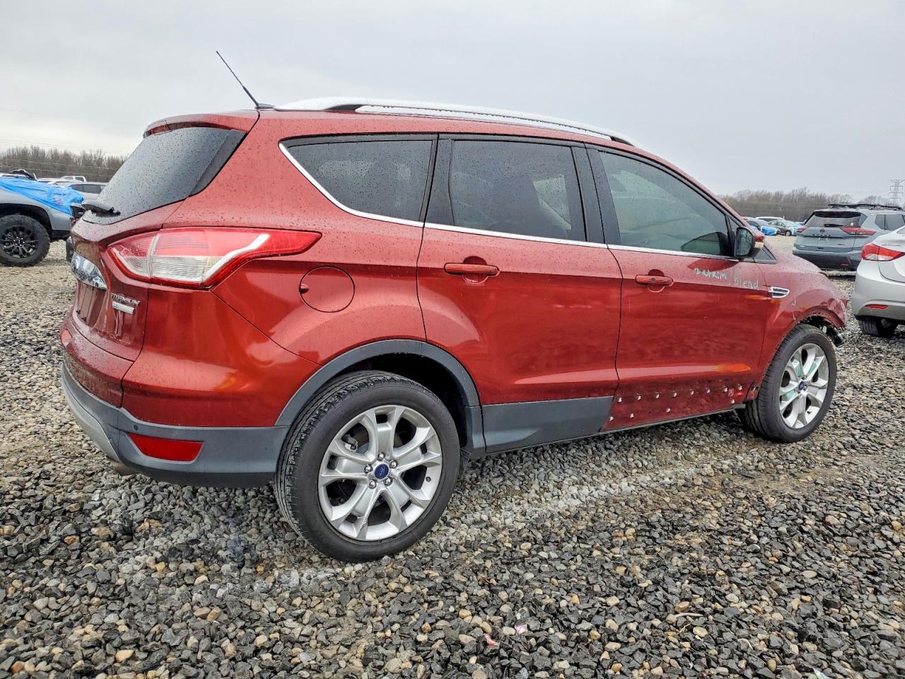 2016 FORD ESCAPE TITANIUM photo 3