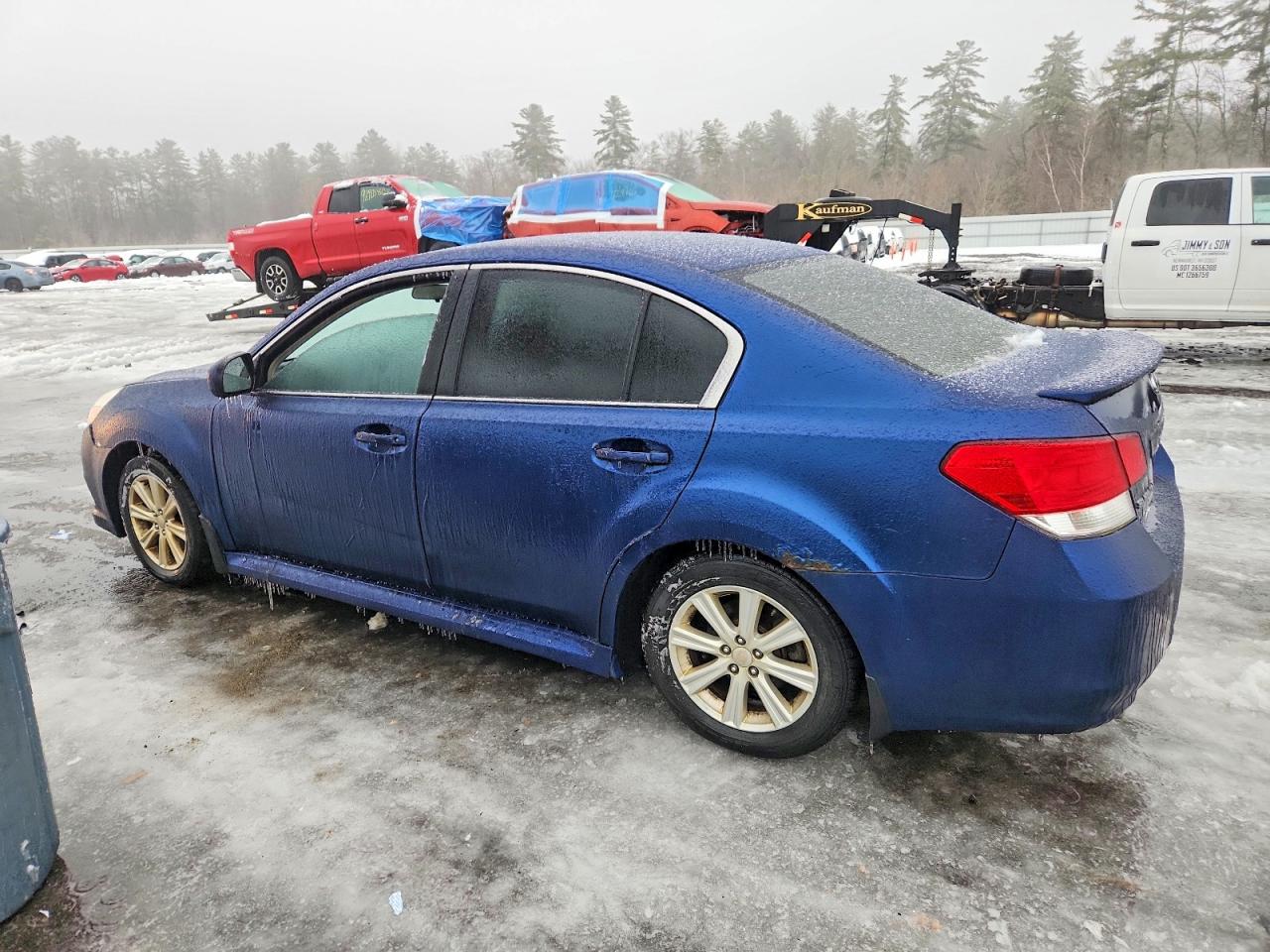 2011 SUBARU LEGACY photo 2