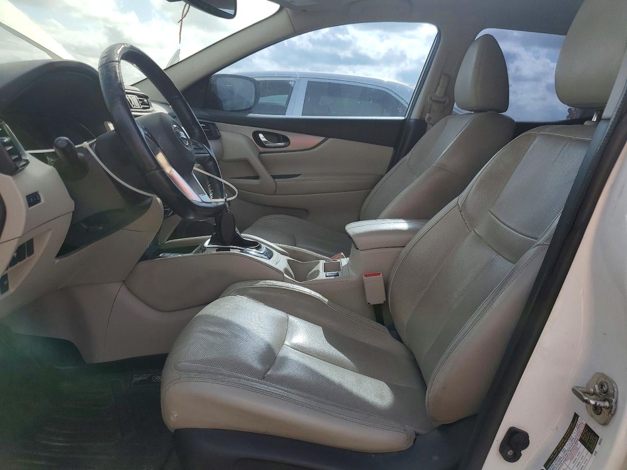 2020 NISSAN ROGUE SPORT S photo 7