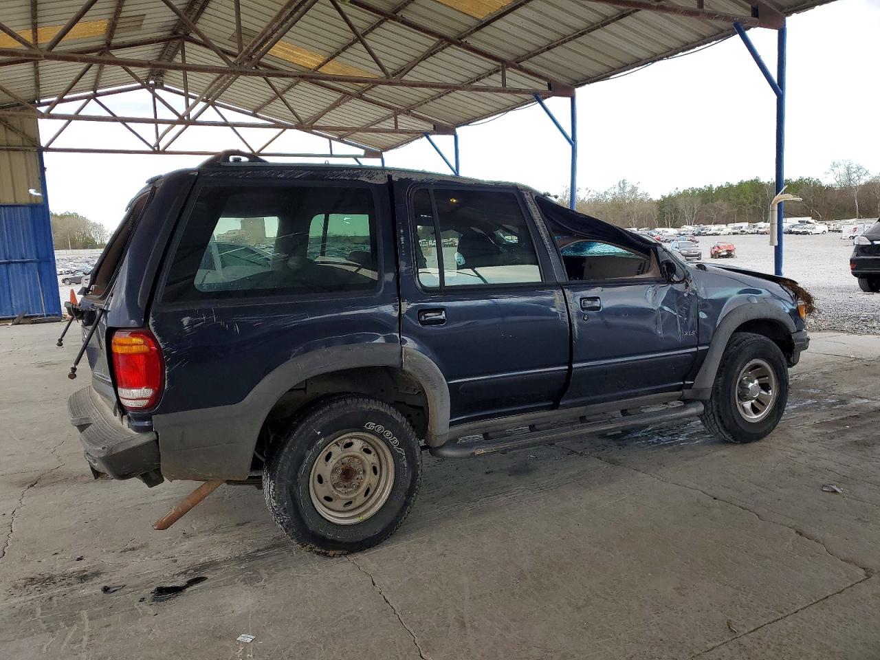 1999 FORD EXPLORER photo 3