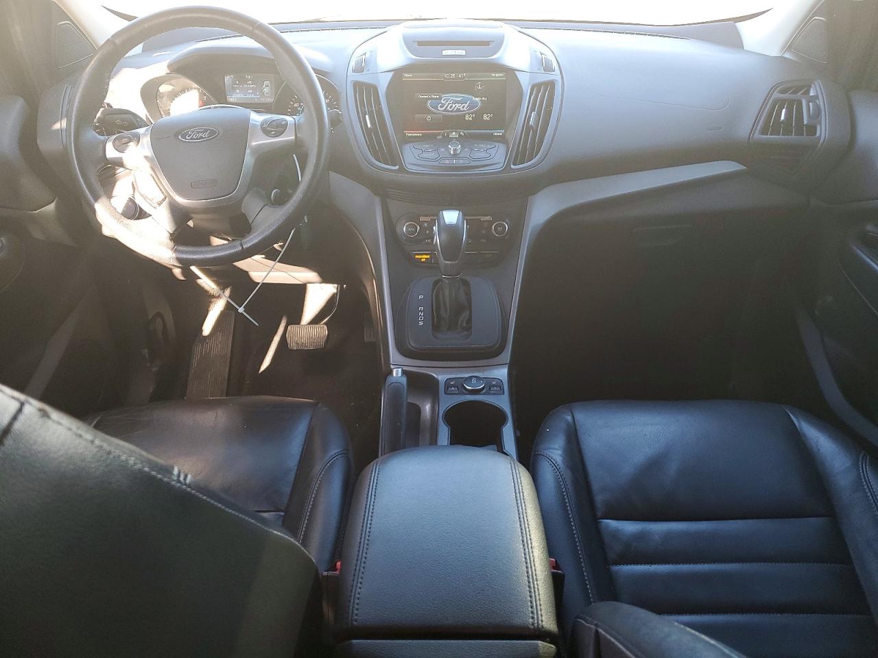 2015 FORD ESCAPE SE photo 8