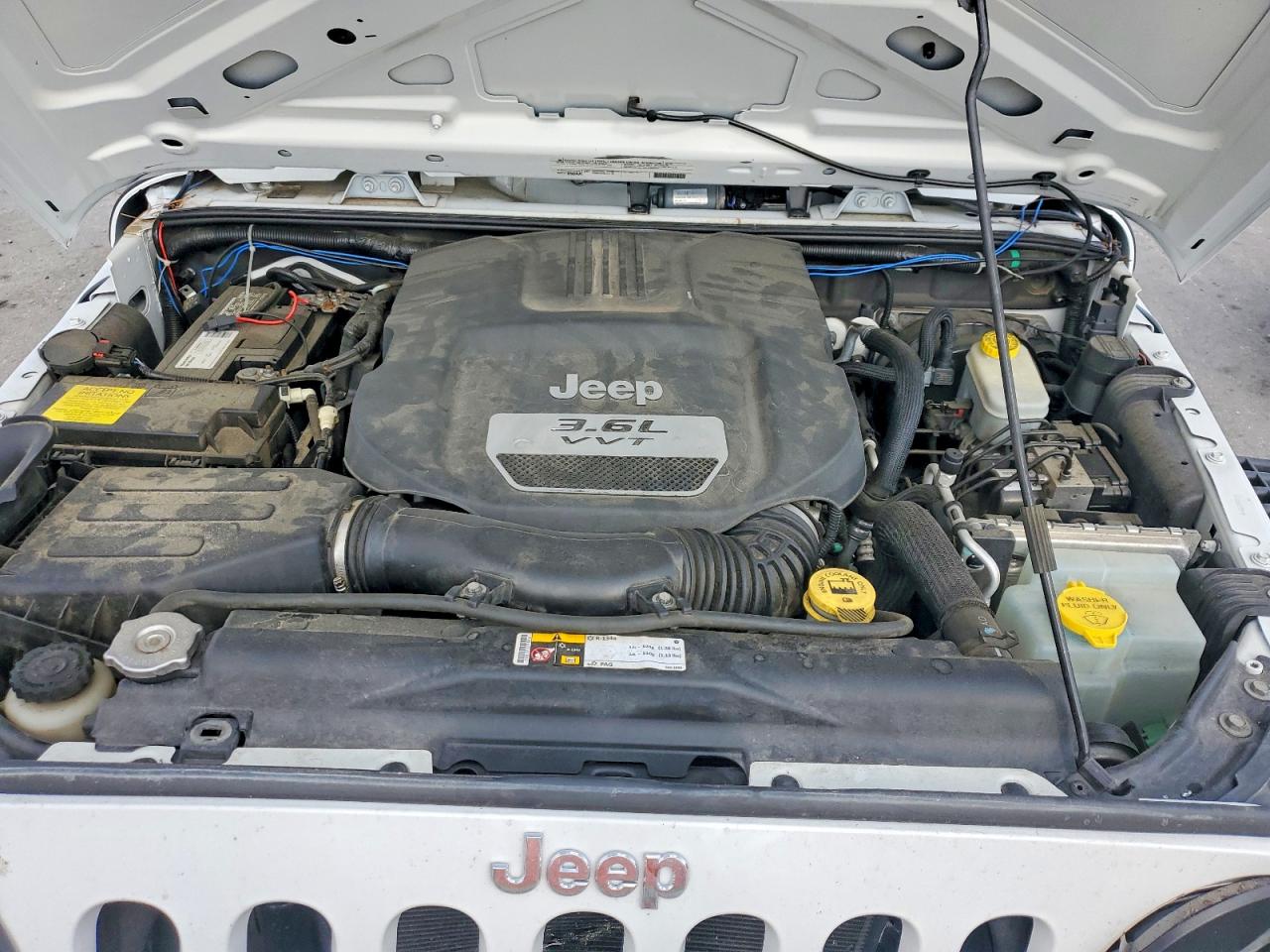 2012 JEEP WRANGLER SPORT photo 11