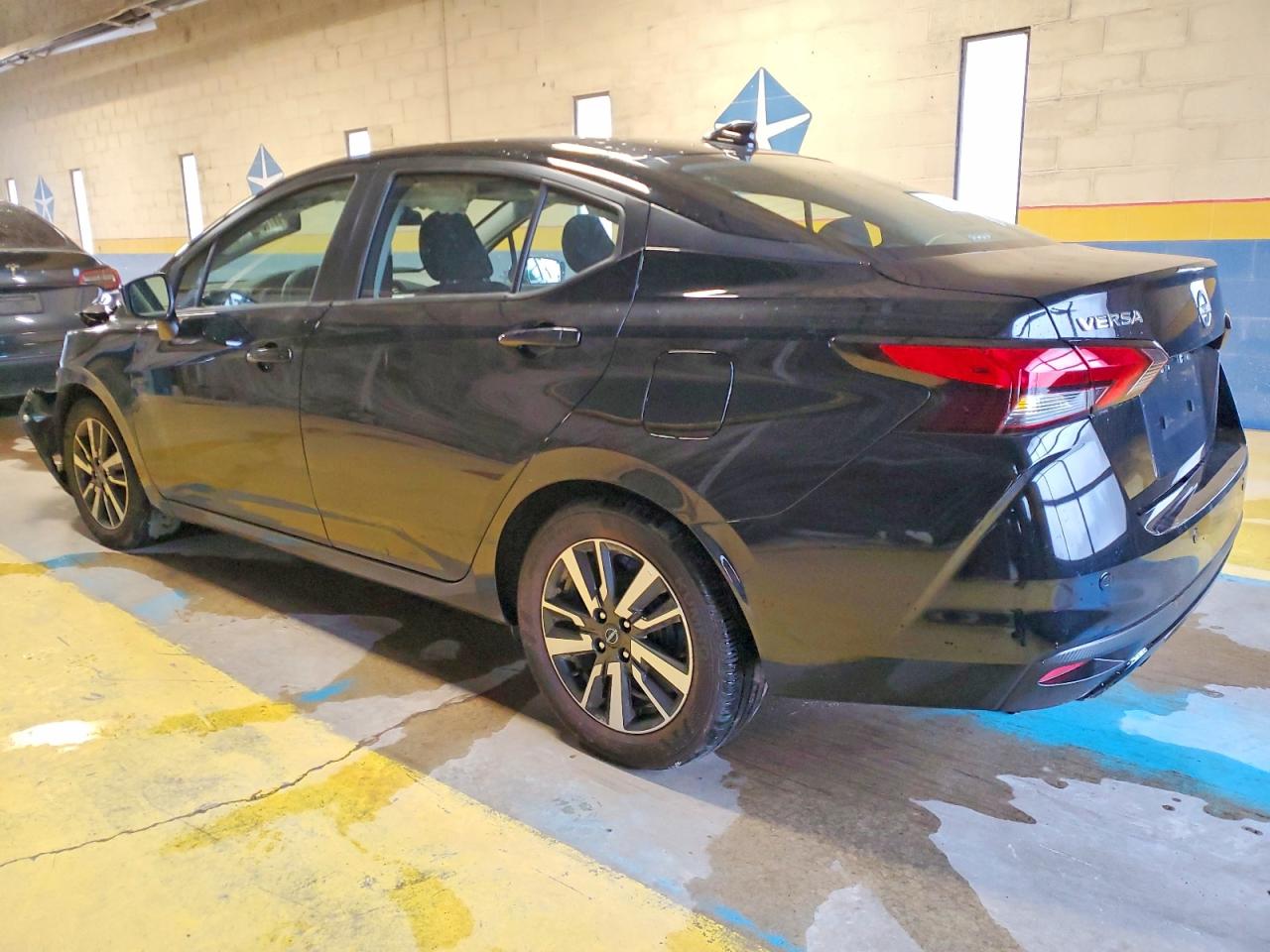 2025 NISSAN VERSA SV photo 2