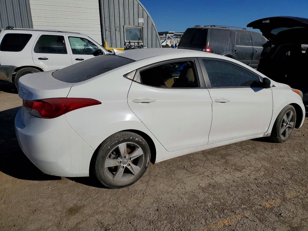 2013 HYUNDAI ELANTRA GLS photo 3