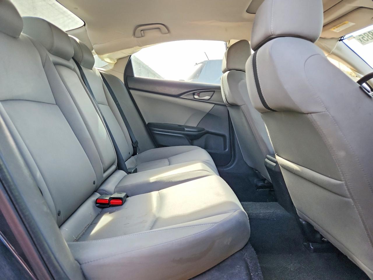 2016 HONDA CIVIC EX photo 10