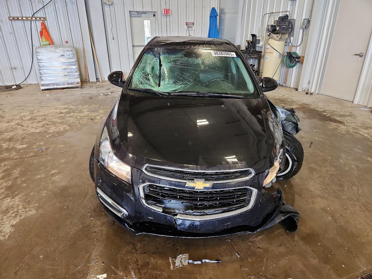 2015 CHEVROLET CRUZE LT photo 5