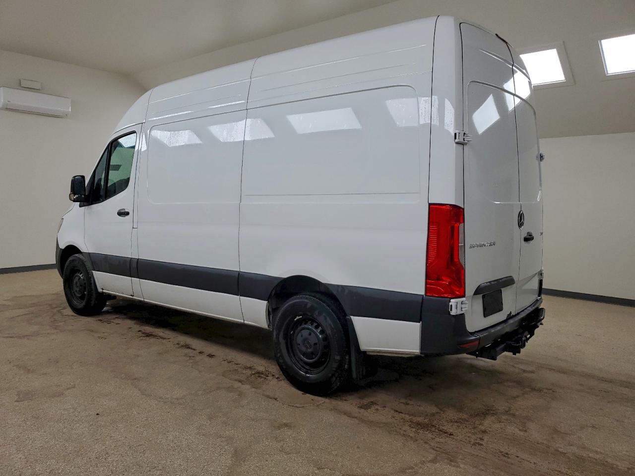 2025 MERCEDES-BENZ SPRINTER 2500 photo 2