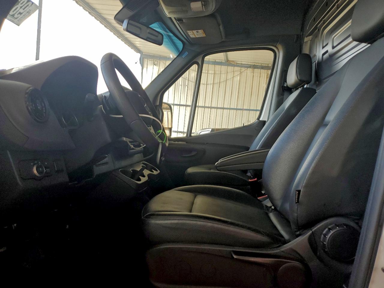 2025 MERCEDES-BENZ SPRINTER 2500 photo 7