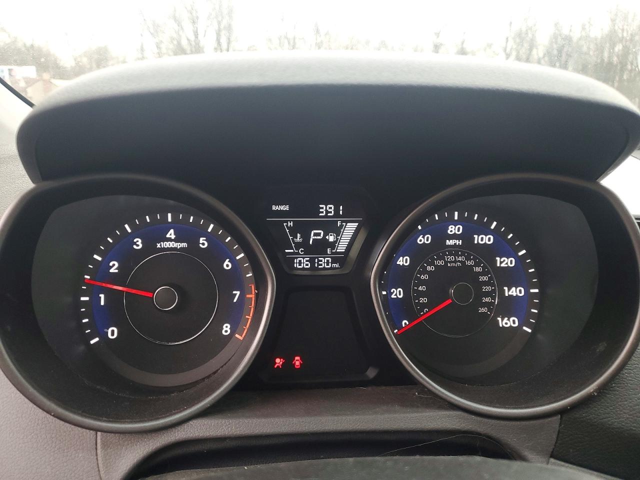 2014 HYUNDAI ELANTRA SE photo 9