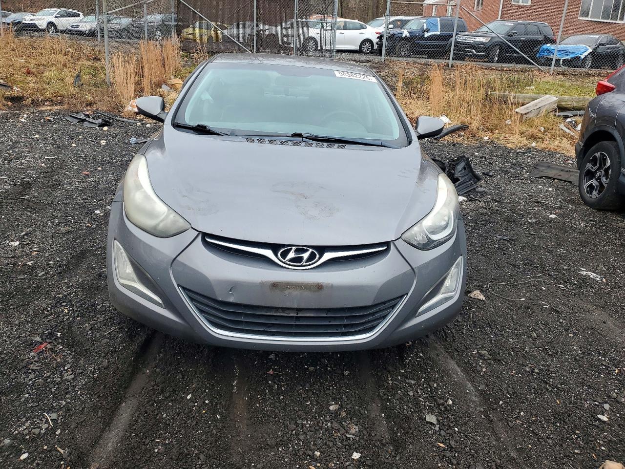 2014 HYUNDAI ELANTRA SE photo 5