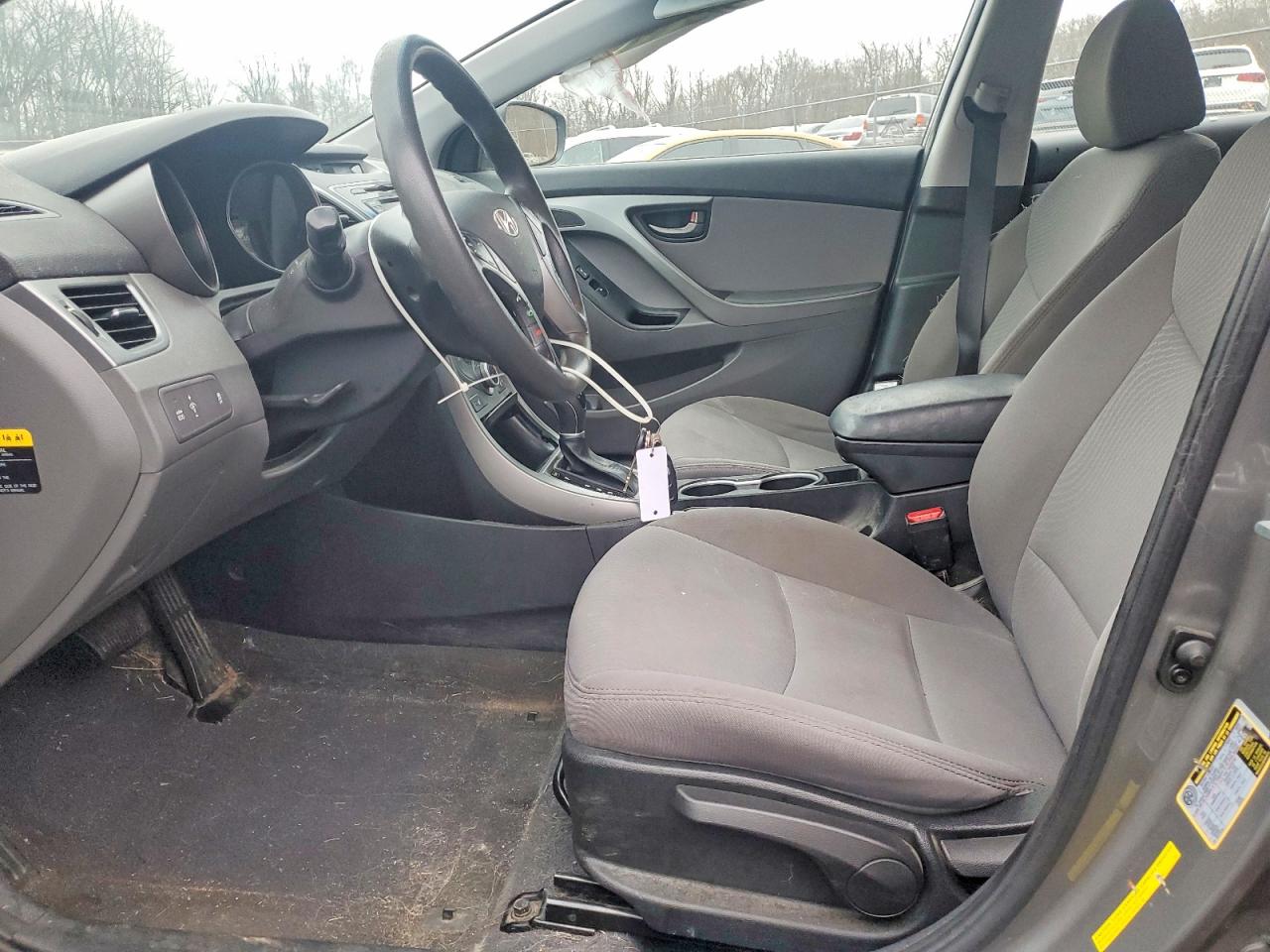 2014 HYUNDAI ELANTRA SE photo 7
