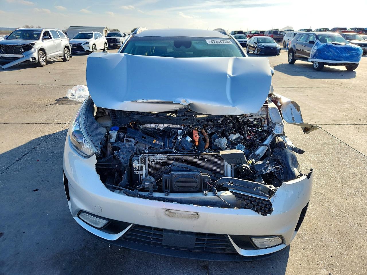 2019 KIA NIRO LX photo 5
